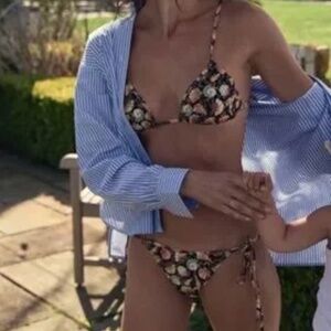 Doen Floral Black String Bikini